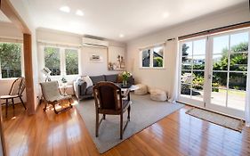 The Coastal Casa ~ Close To The Beach And Town